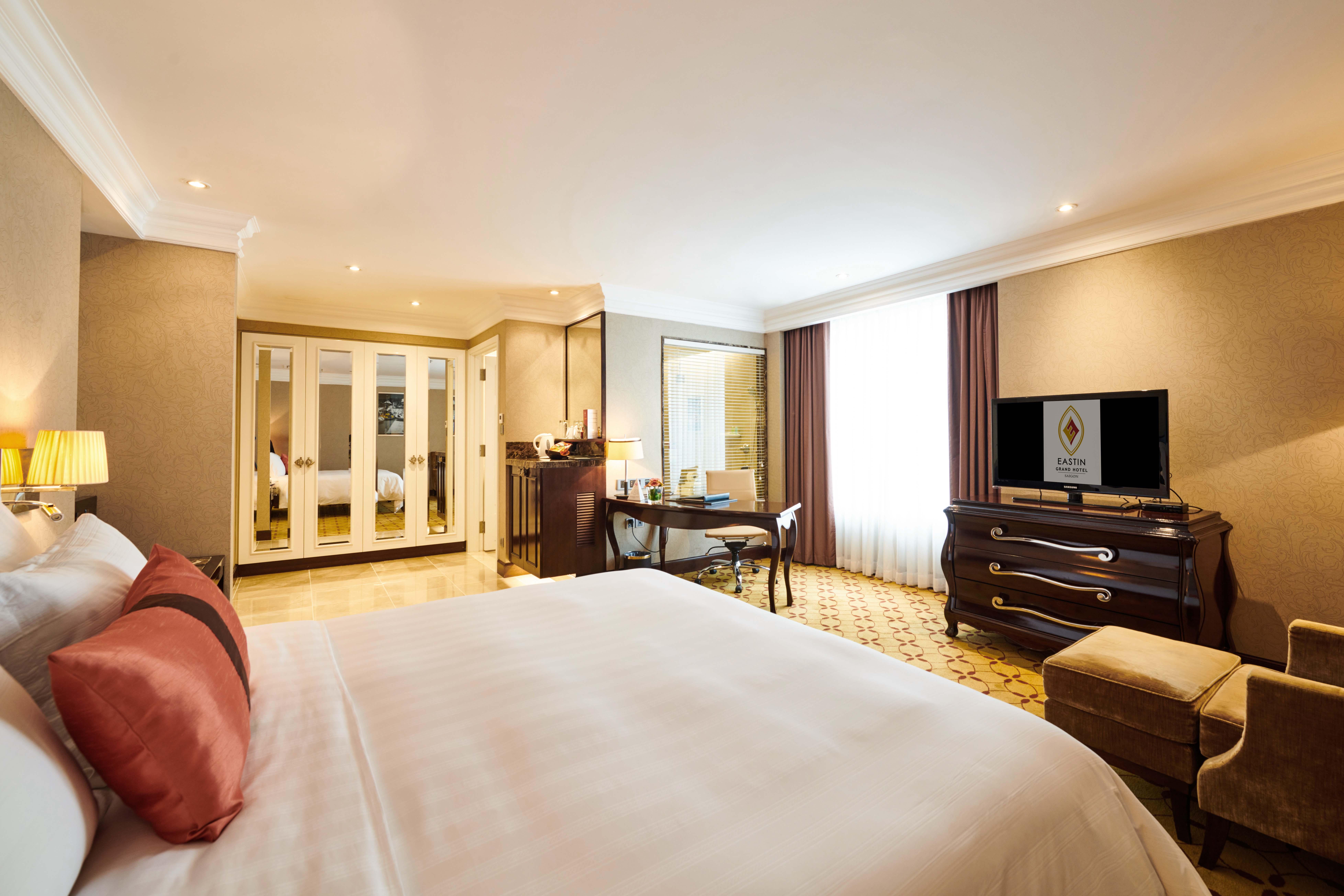 Eastin Grand Hotel Saigon Хошимин Экстерьер фото