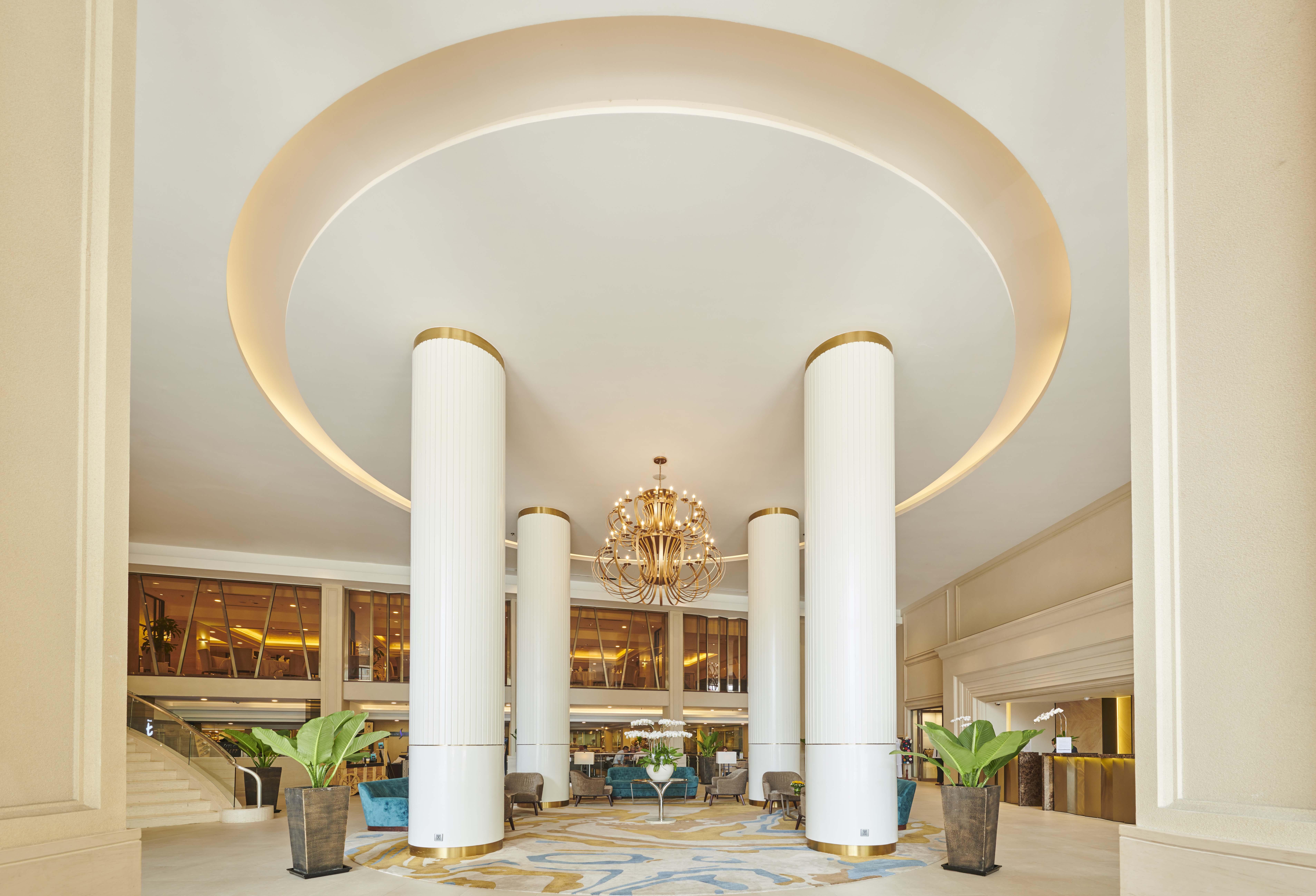 Eastin Grand Hotel Saigon Хошимин Экстерьер фото The lobby of the hotel