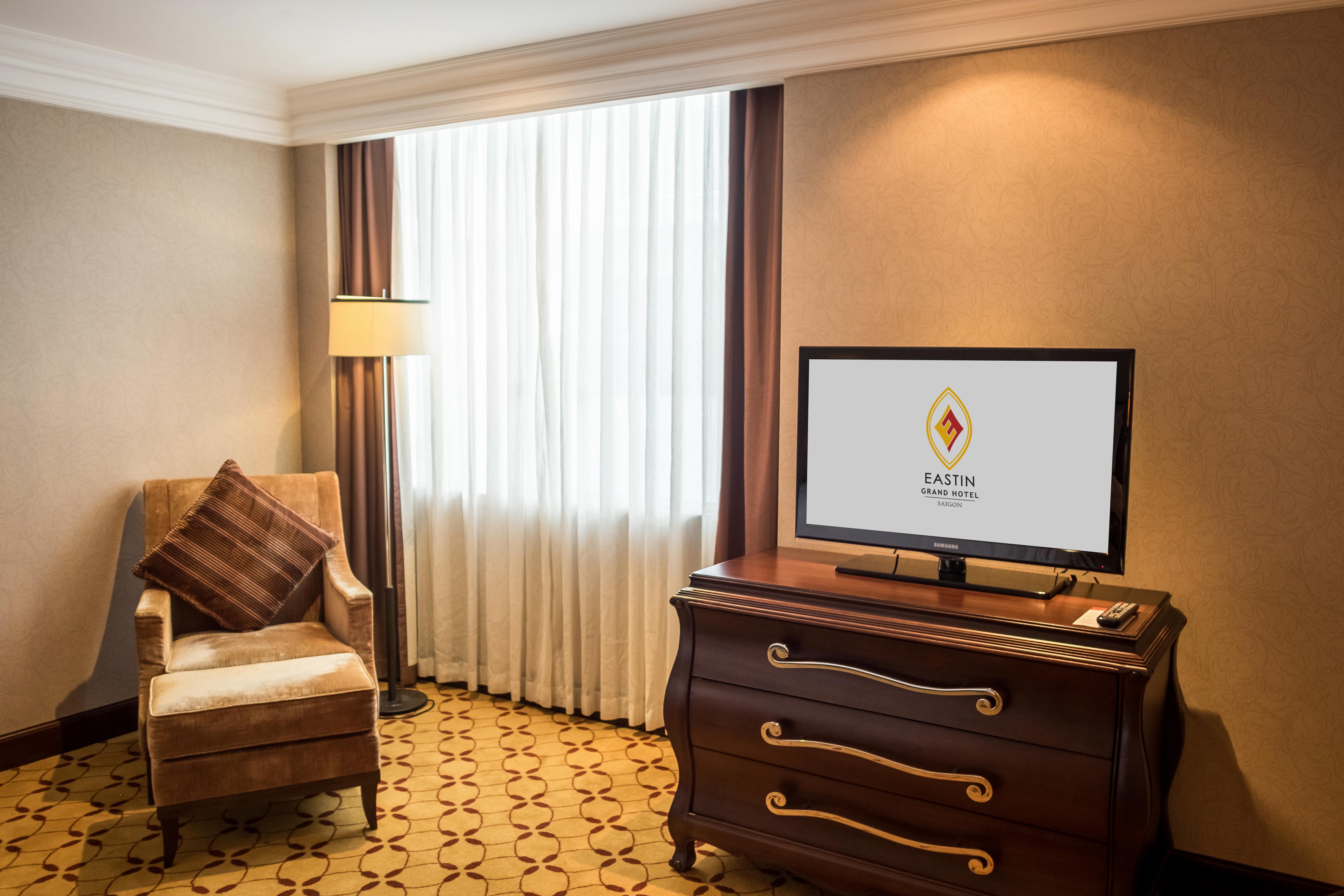 Eastin Grand Hotel Saigon Хошимин Экстерьер фото A television in a hotel room