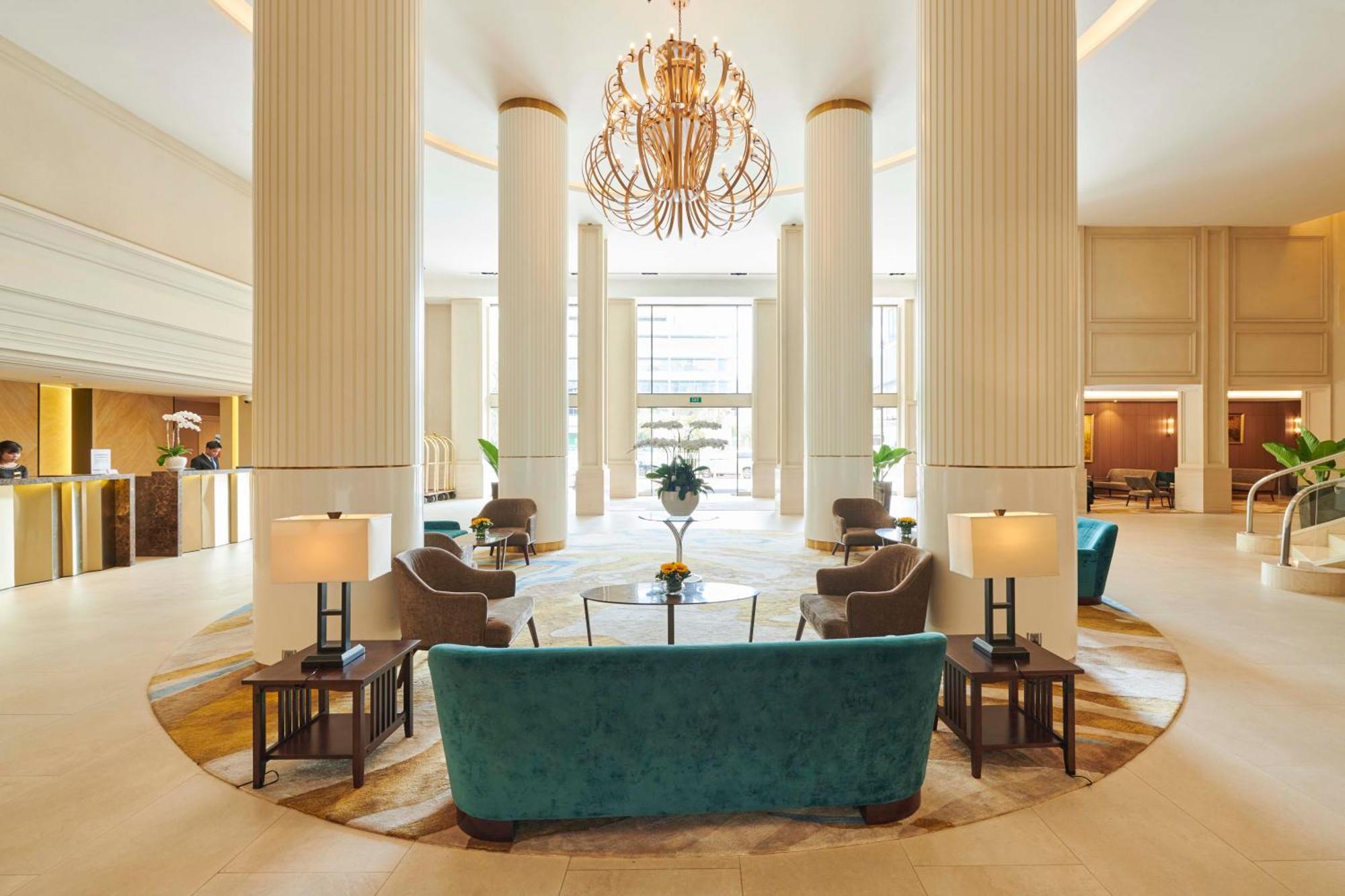 Eastin Grand Hotel Saigon Хошимин Экстерьер фото Lobby