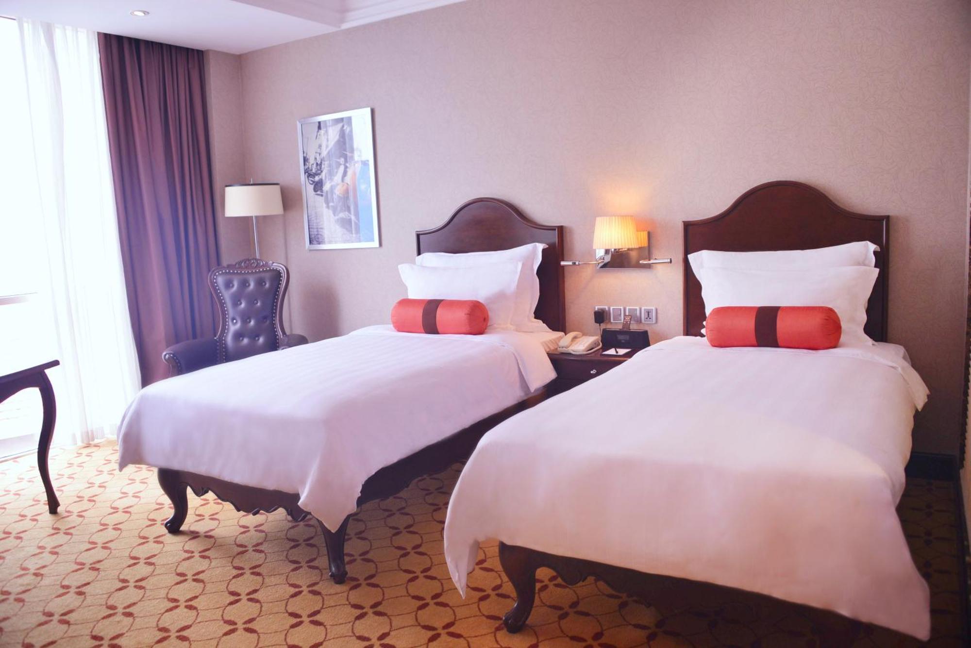 Eastin Grand Hotel Saigon Хошимин Экстерьер фото Deluxe Twin Room