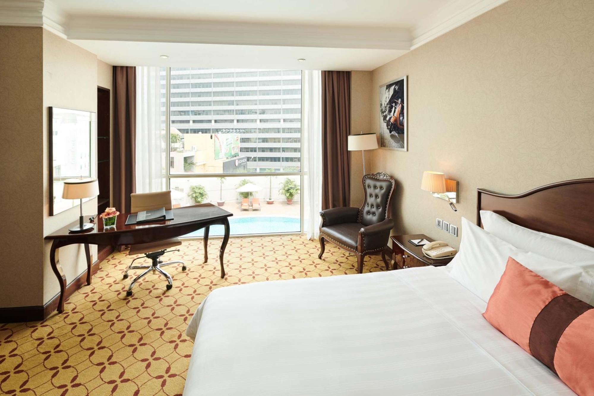 Eastin Grand Hotel Saigon Хошимин Экстерьер фото Deluxe Room